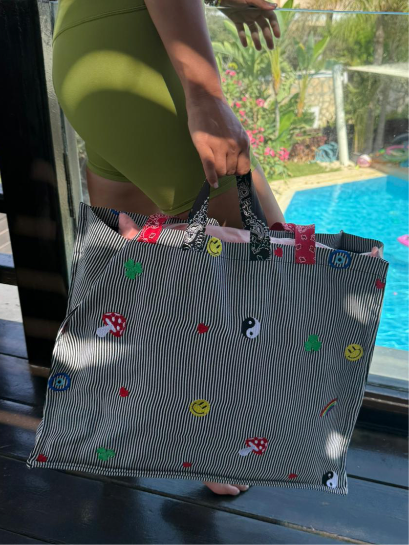 Maxi Tote in Striped “Hippie-Funk” embroidery