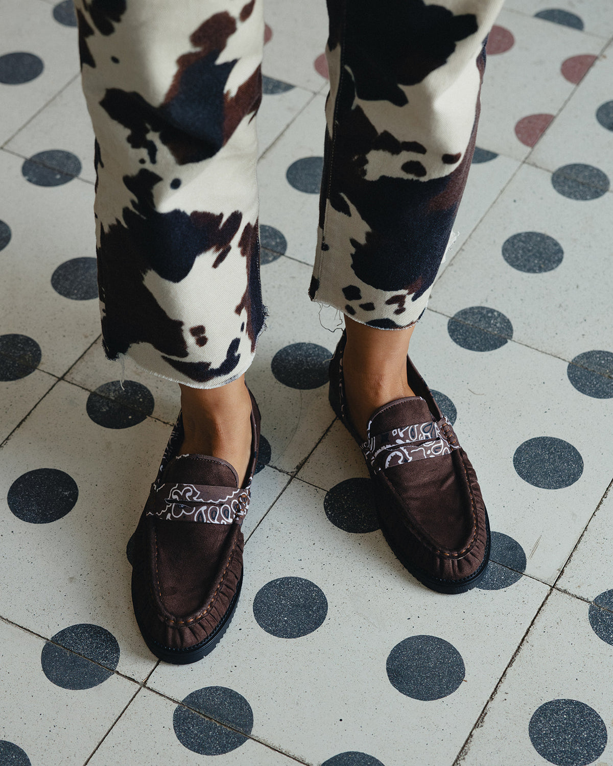 Le Loafer in Brown Bandana