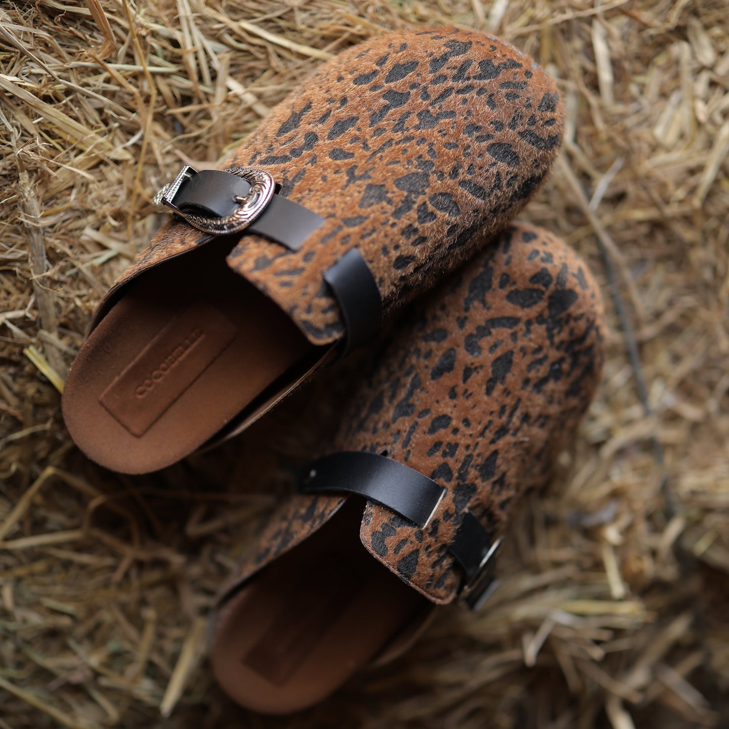 Milah Western in Two-tone Brown Hair