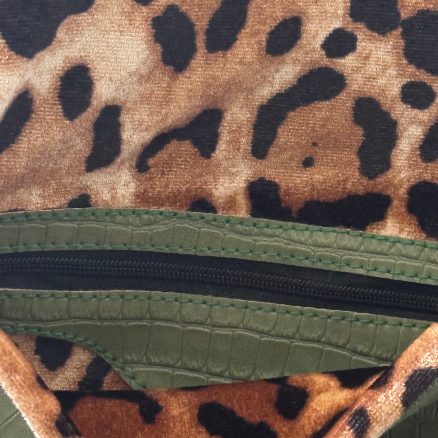 Croissant Clutch in Matcha Croc