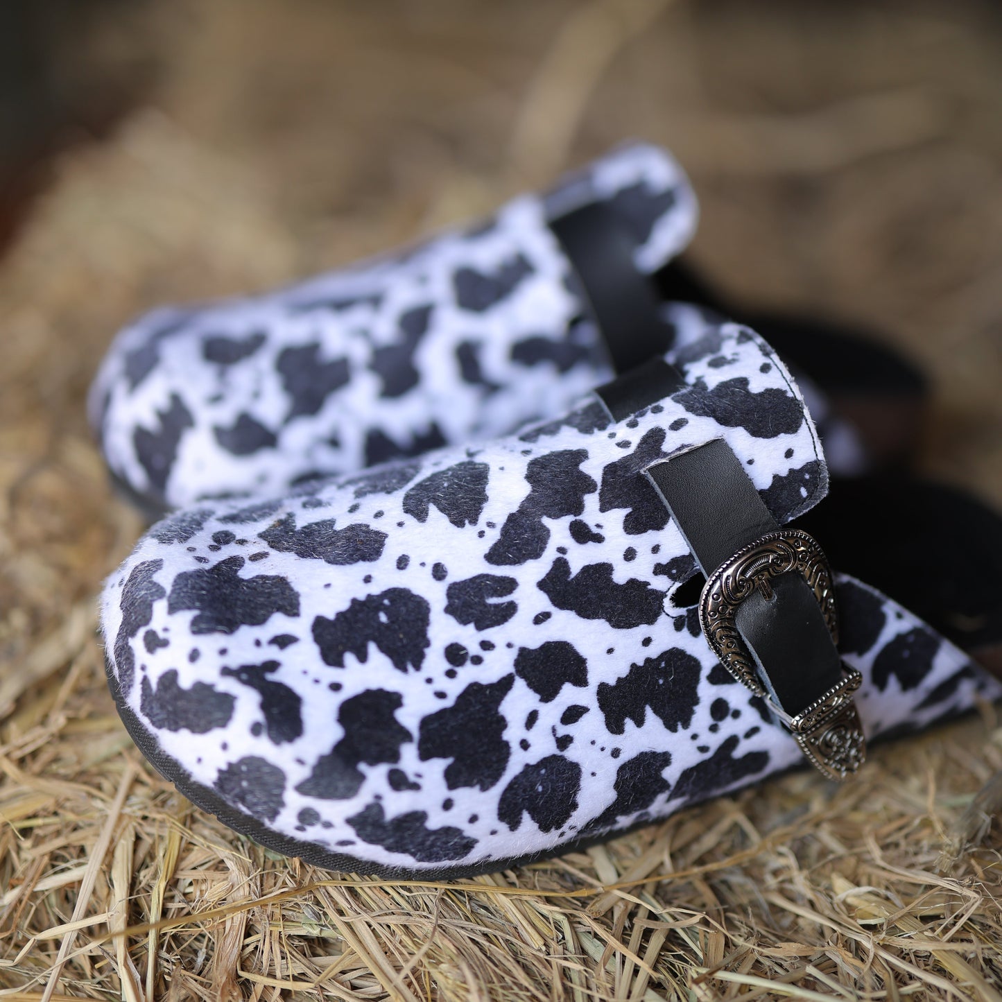 Milah Western in White Cow Hair