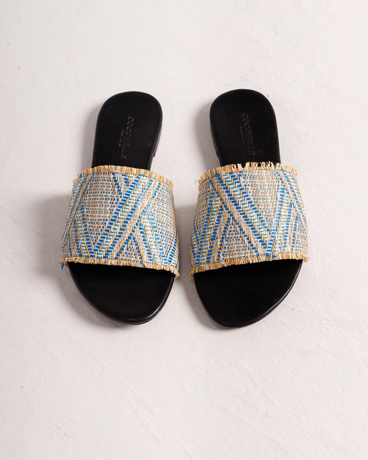 Iris in “St.Kitts” Woven Straw