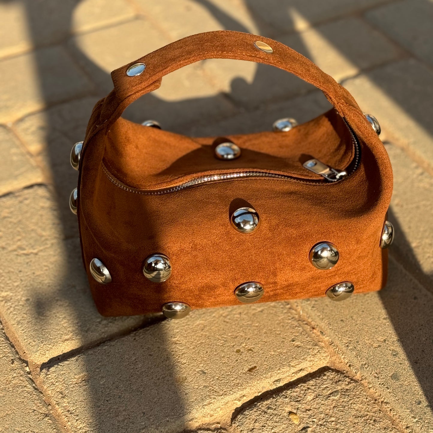 Bric in Brown & Silver Eyelets