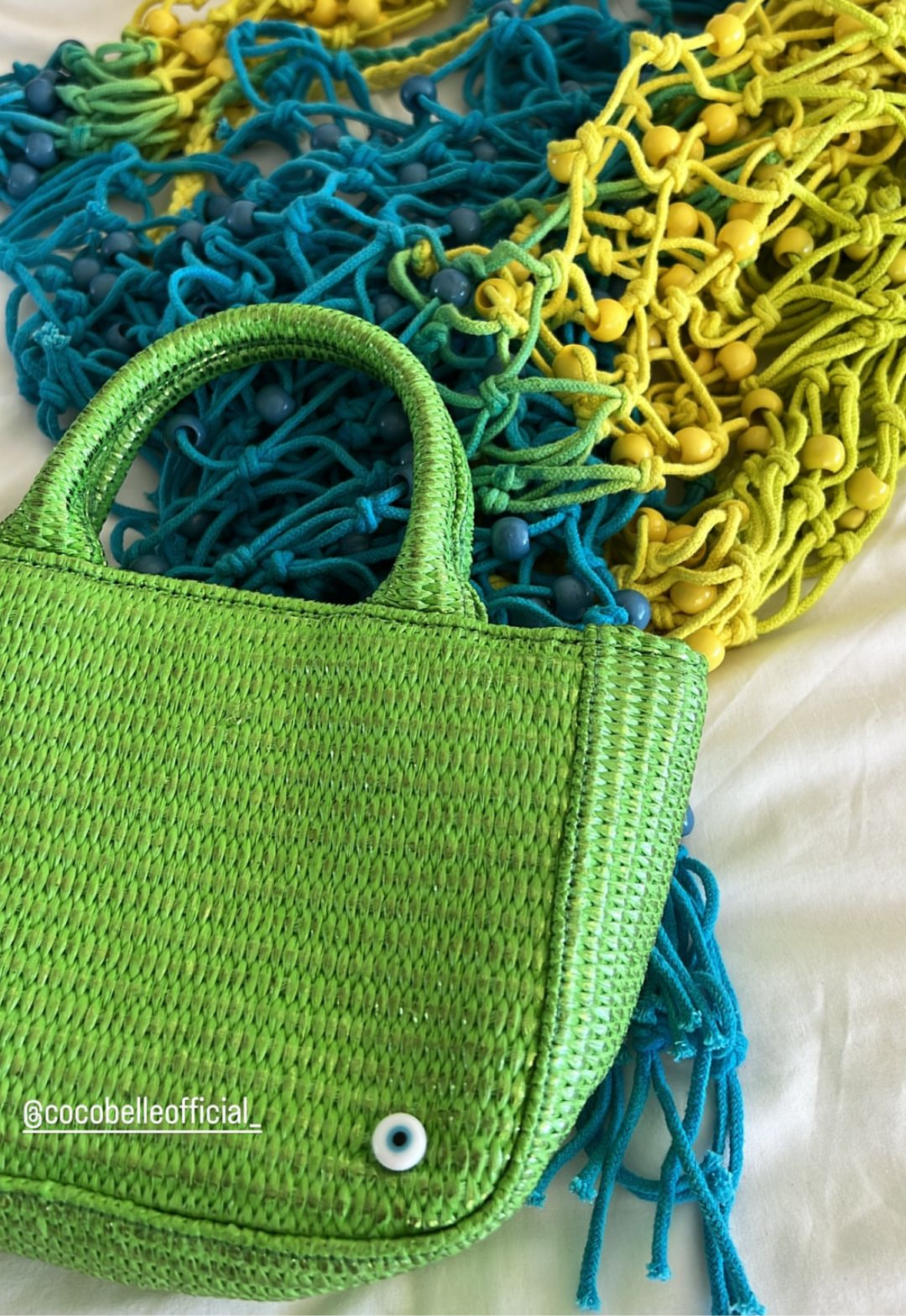 The Mini Metallic Raffia in Green
