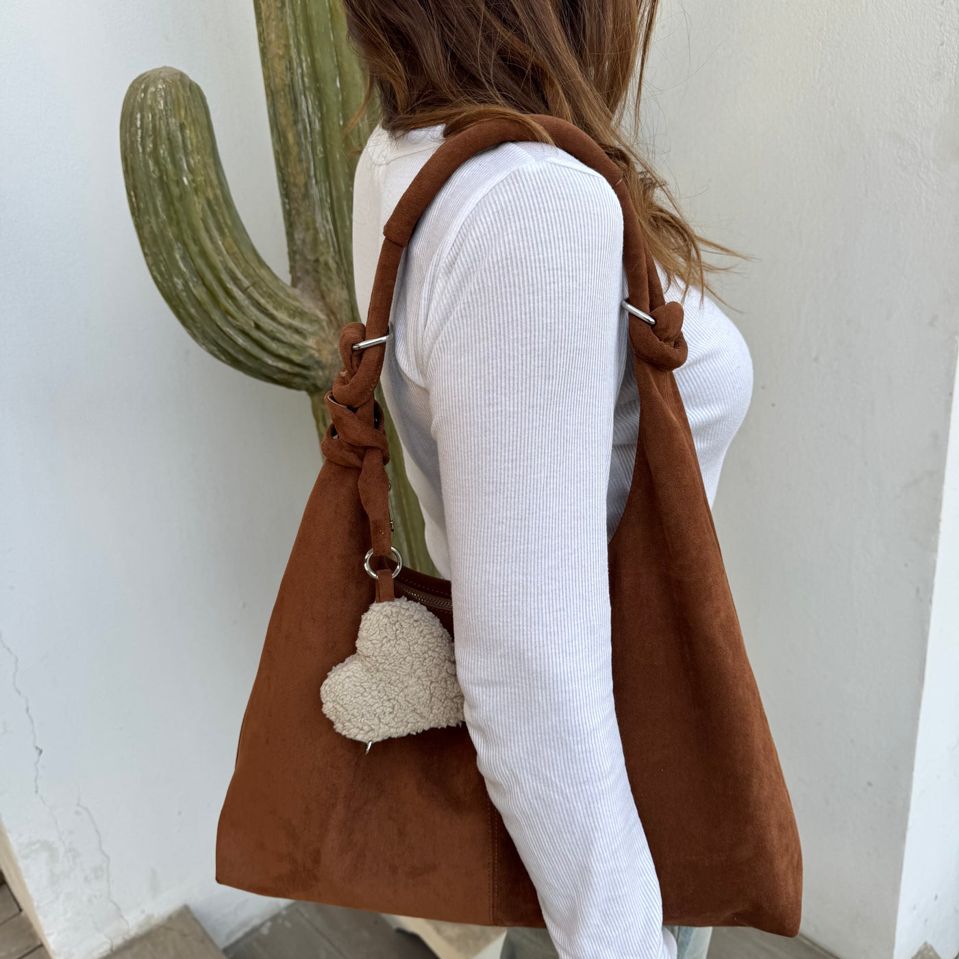 The Suzan Shoulder Bag in Brown