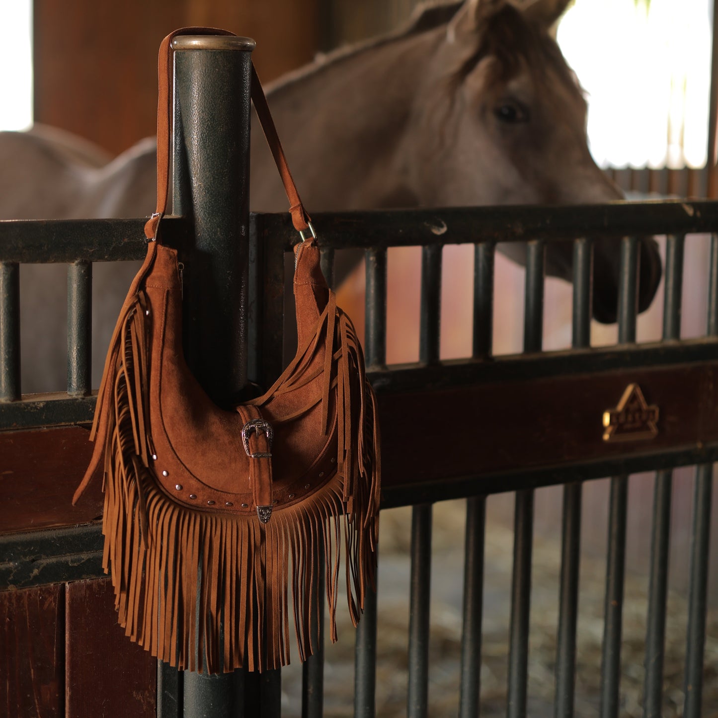 Texas Shoulder/Cross Body in Brown