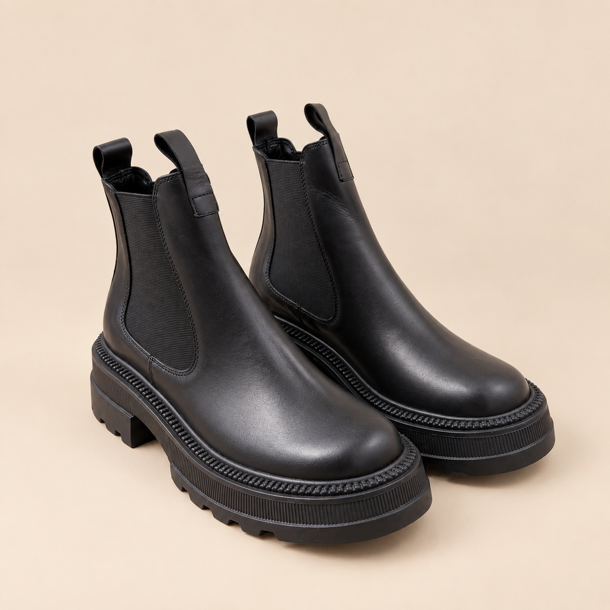Raven Chunky Chelsea Boot in black