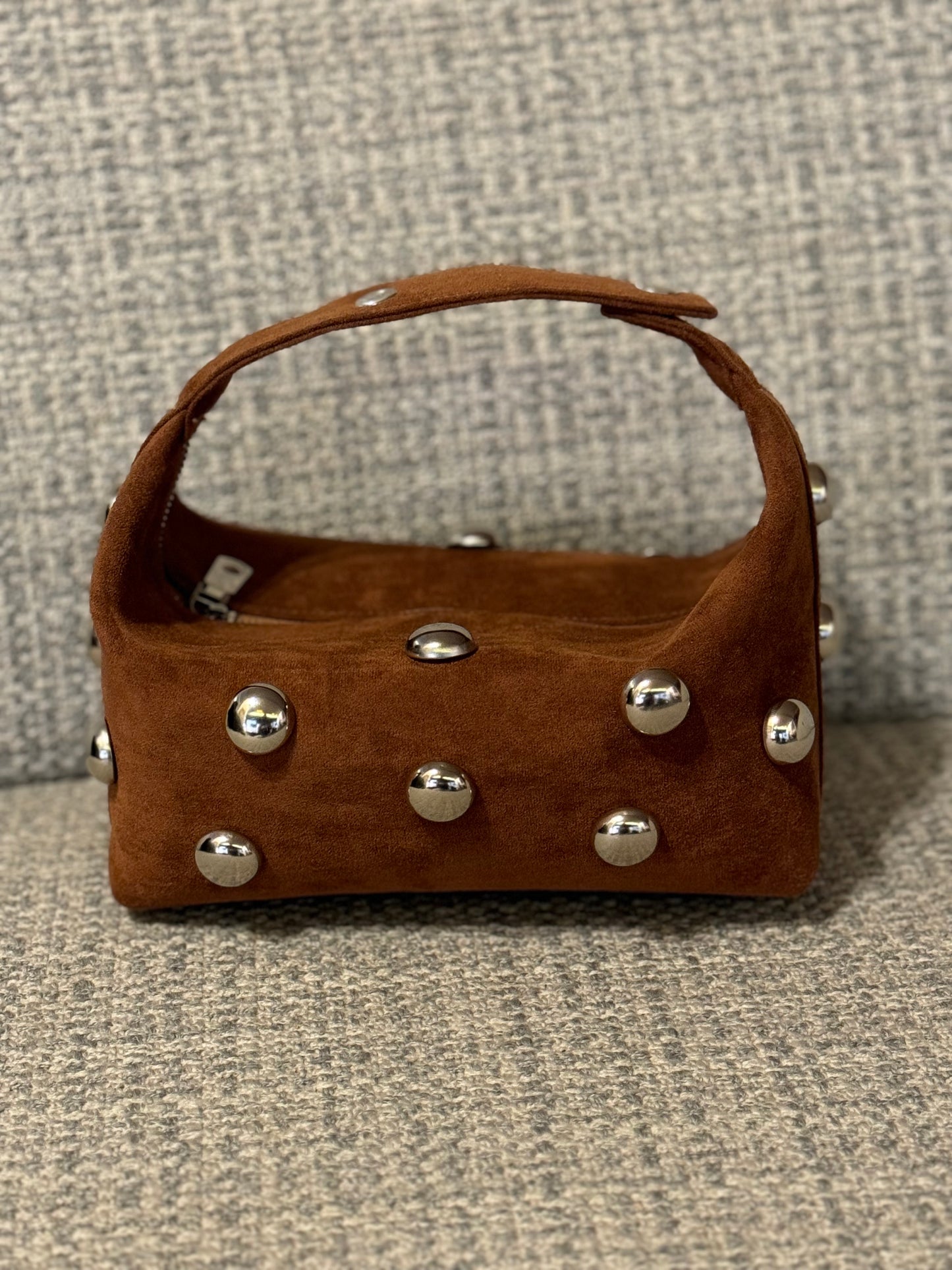 Bric in Brown & Silver Eyelets