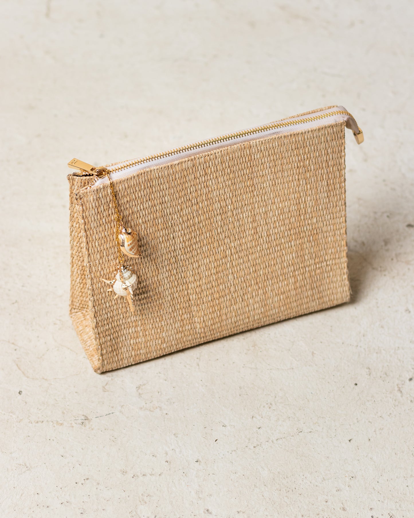 Raffia Seashell Clutch