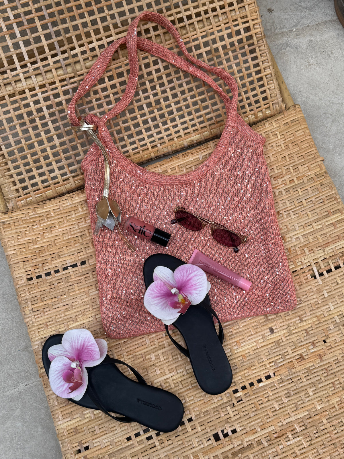 Ivy sequin mesh tote bag in peach by COCOBELLE, view 4