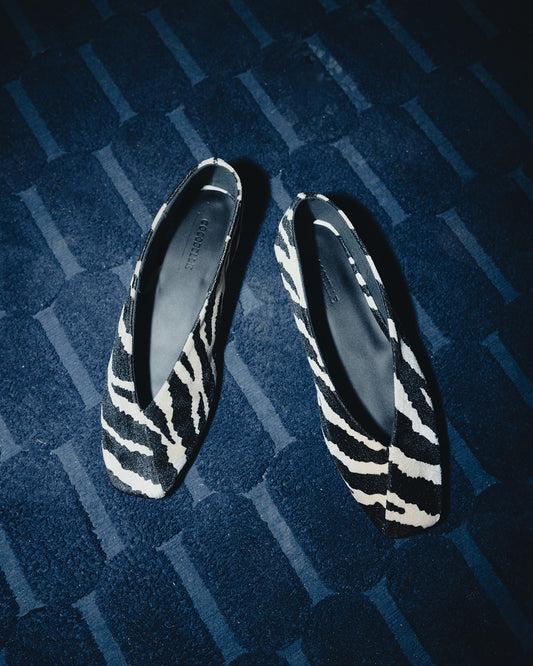 Envelope Ballerina in Zebra ( Preorder: Shipping October 3)