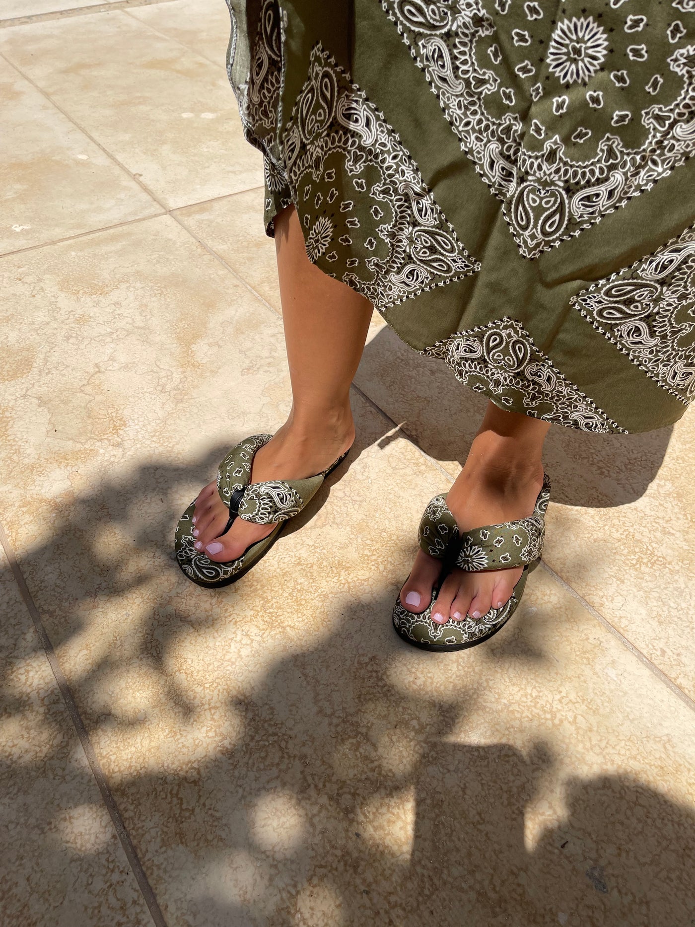 Inez Puff Bandana Slippers in Olive