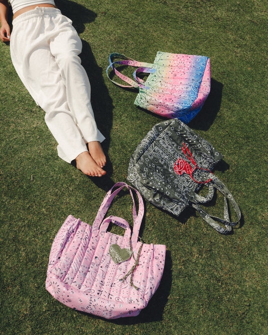 Bandana Quilted Tote Bag in Ombres