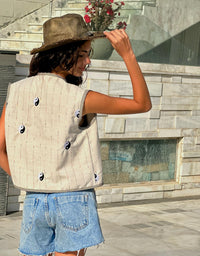 Ying-my-Yang Vest