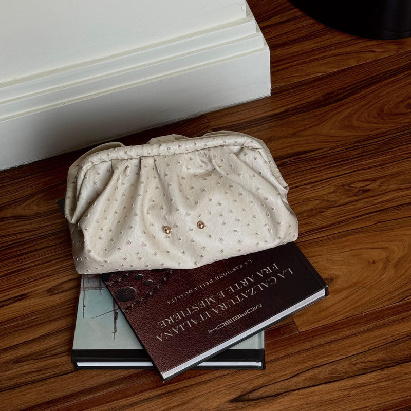 “Le Spec” Maya clutch in Cream Ostrich