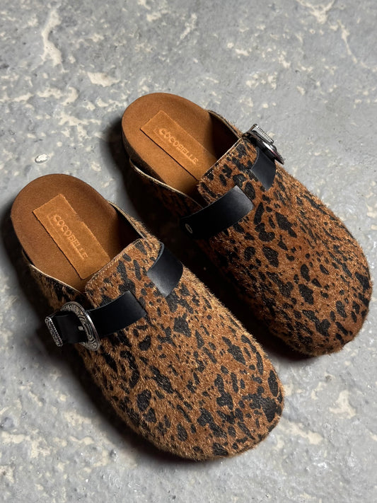 Milah Western in Two-tone Brown Hair