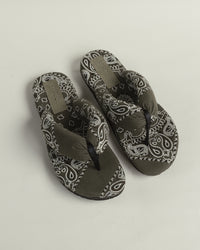 Inez Puff Bandana Slippers in Olive