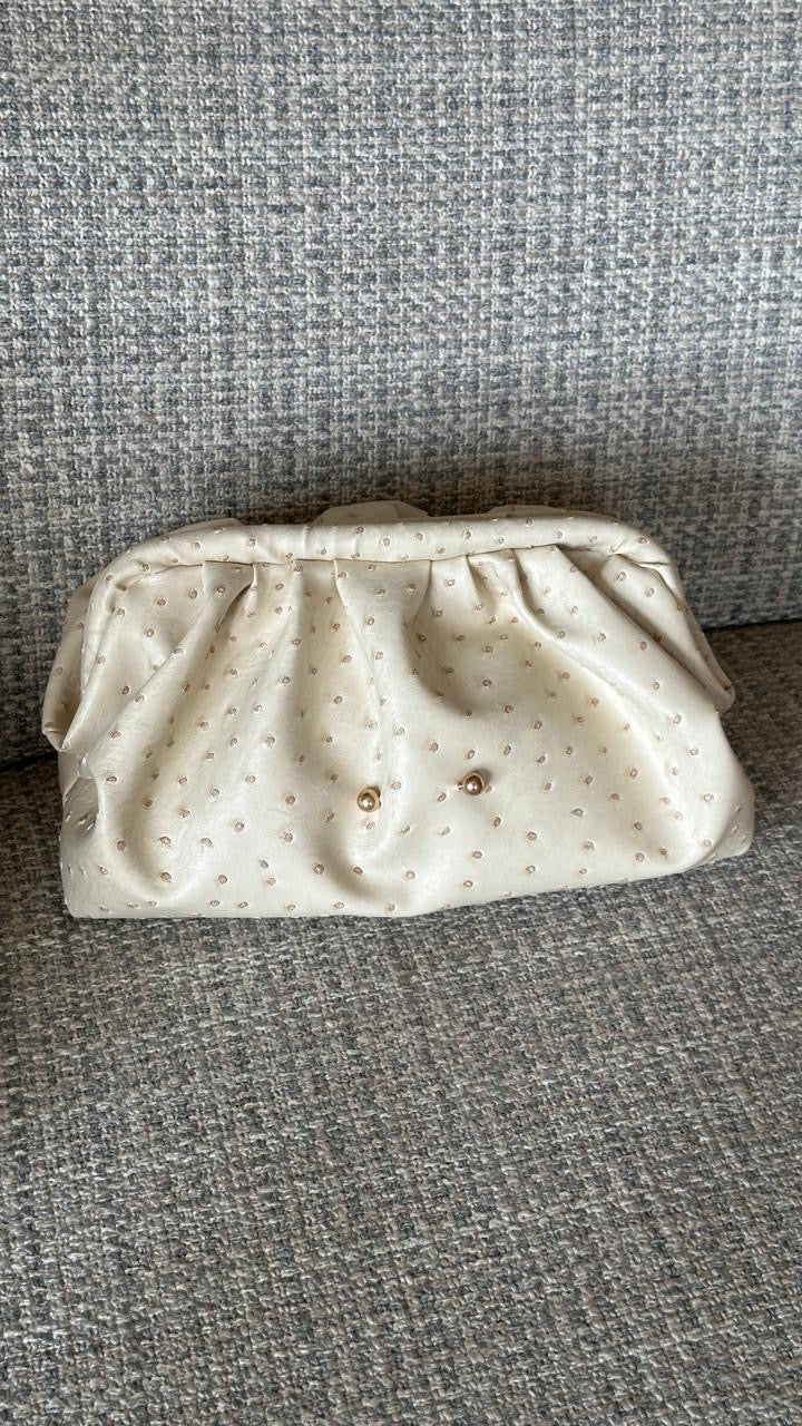 “Le Spec” Maya clutch in Cream Ostrich