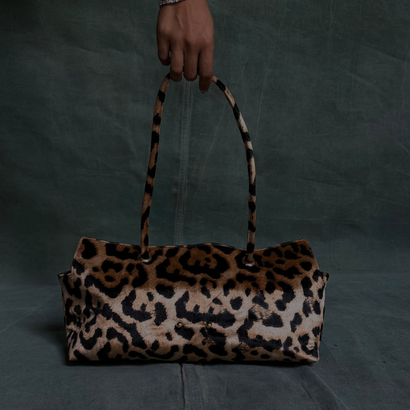 “Le Spec” Shoulder Bag in Leopard
