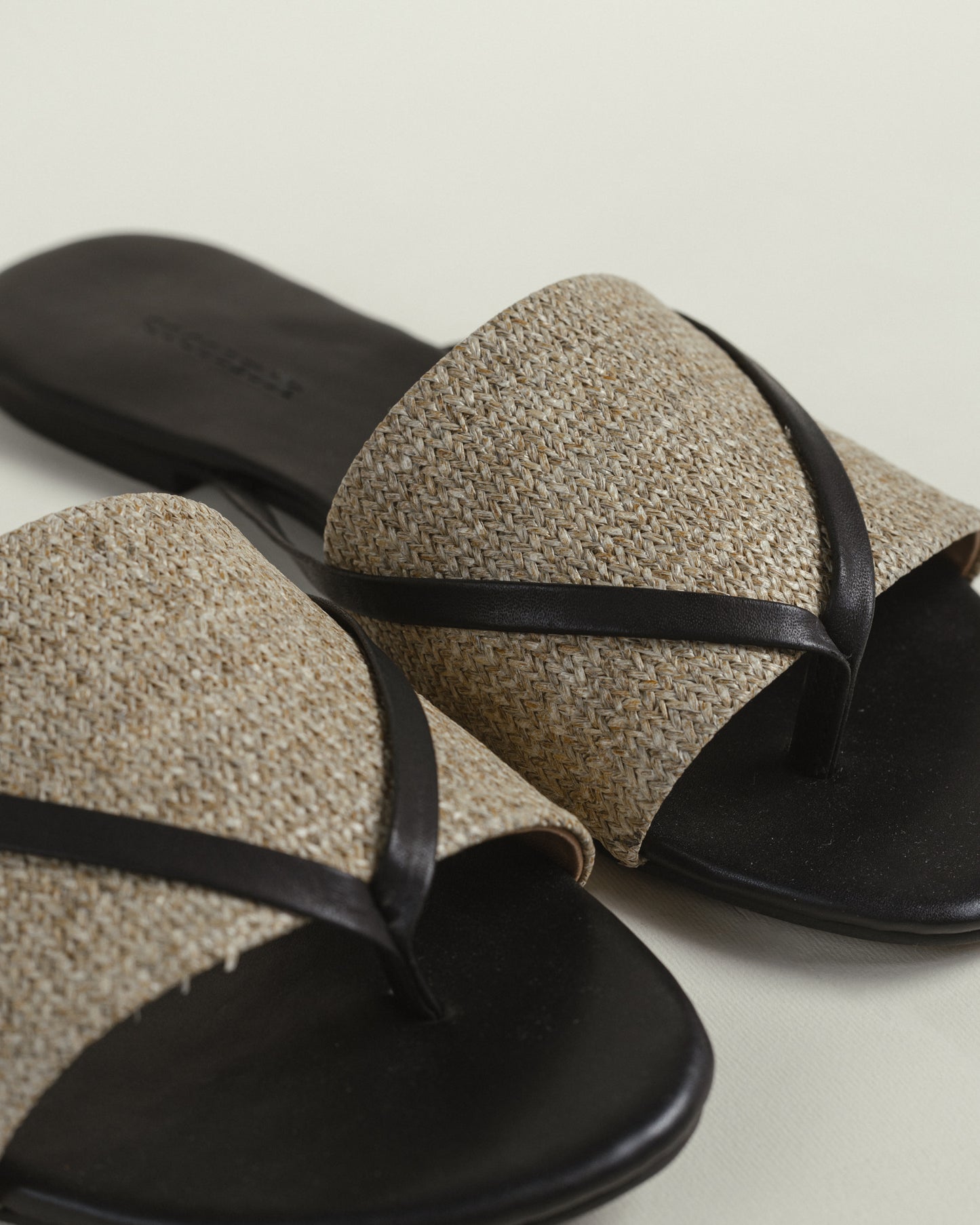Athena on Raffia Slides