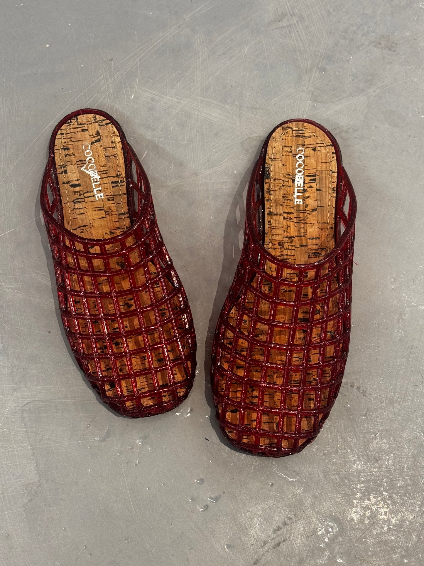 Jelly caged mule in Burgundy