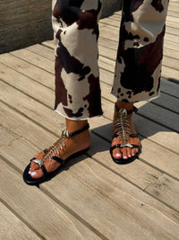 Gold Fishbone Sandals in Black (xSATISFASHION)