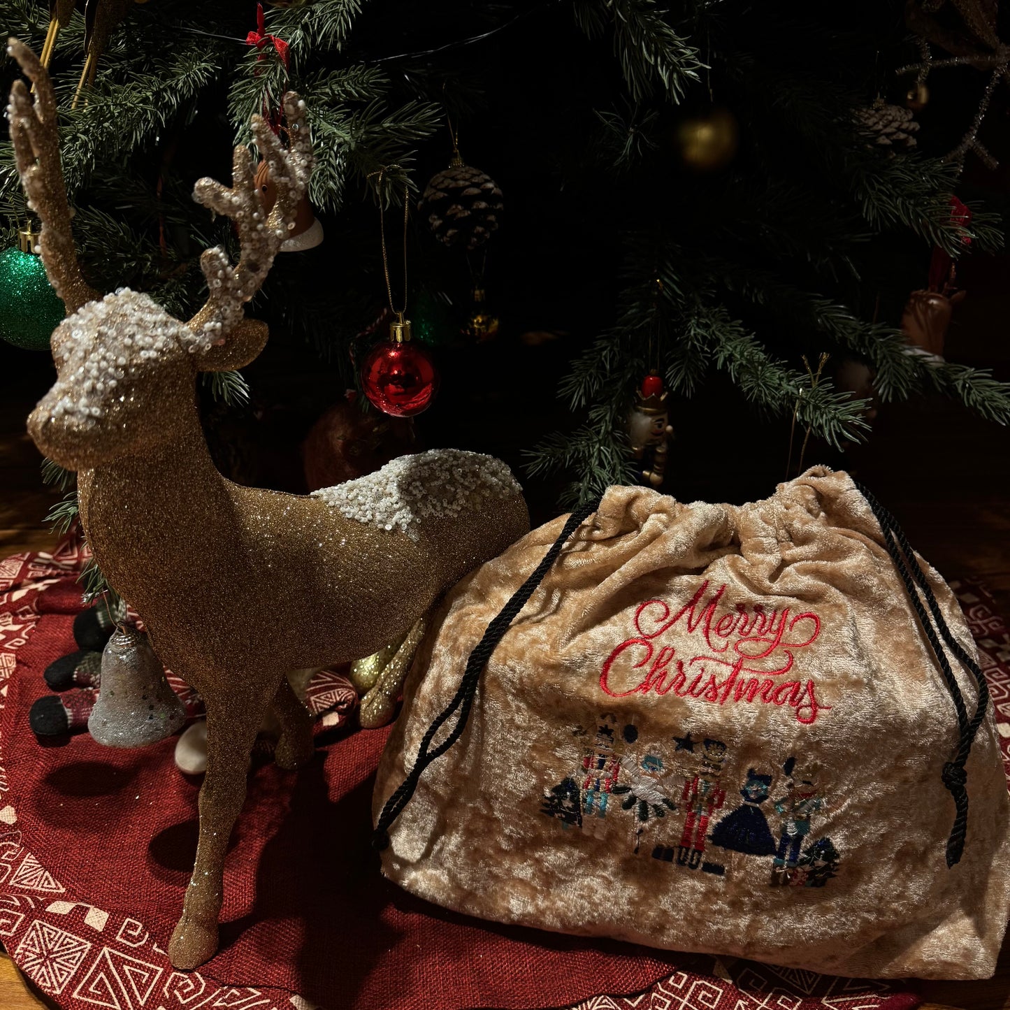 Christmas Velvet Gift Bag in Cream