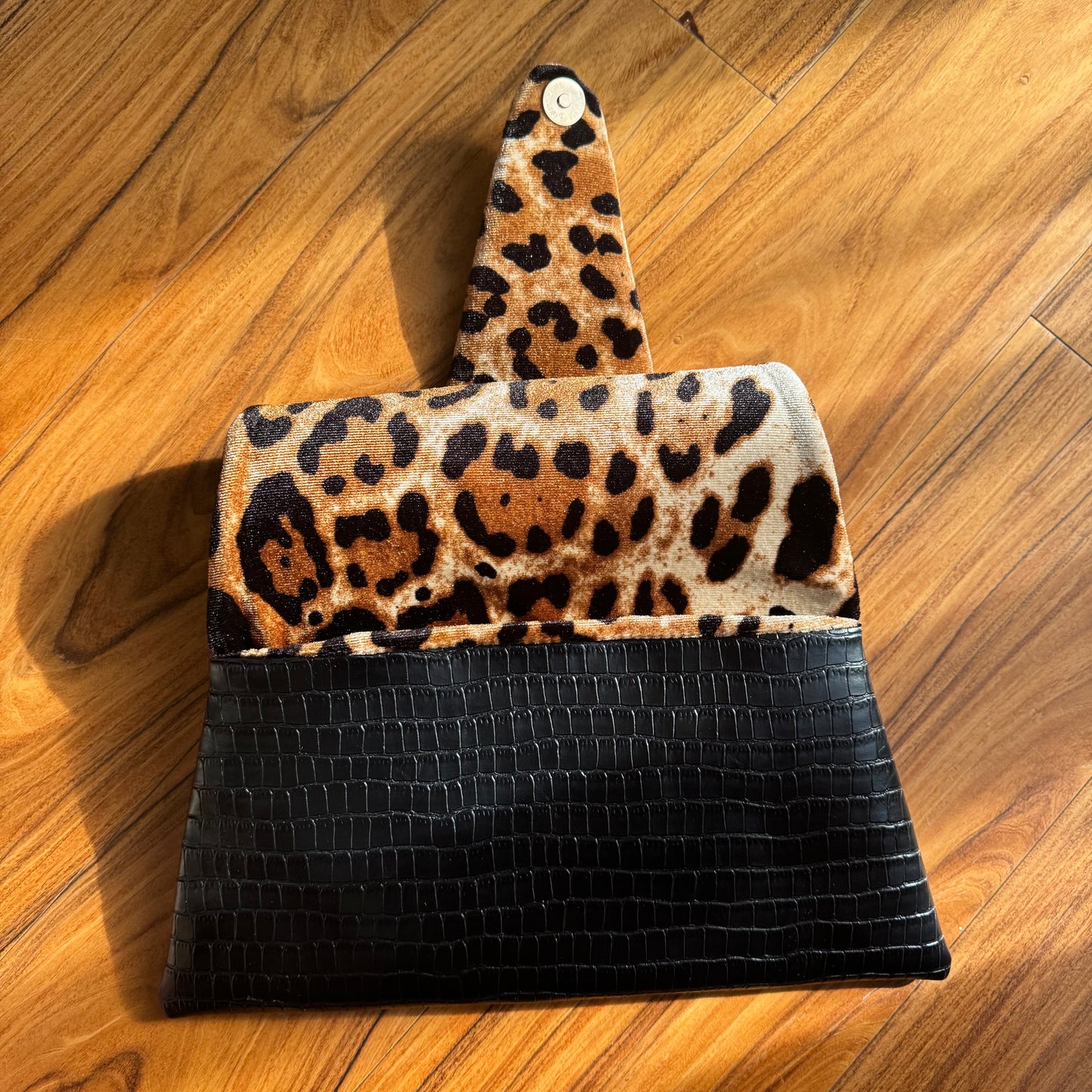 Croissant Clutch in Black Croc