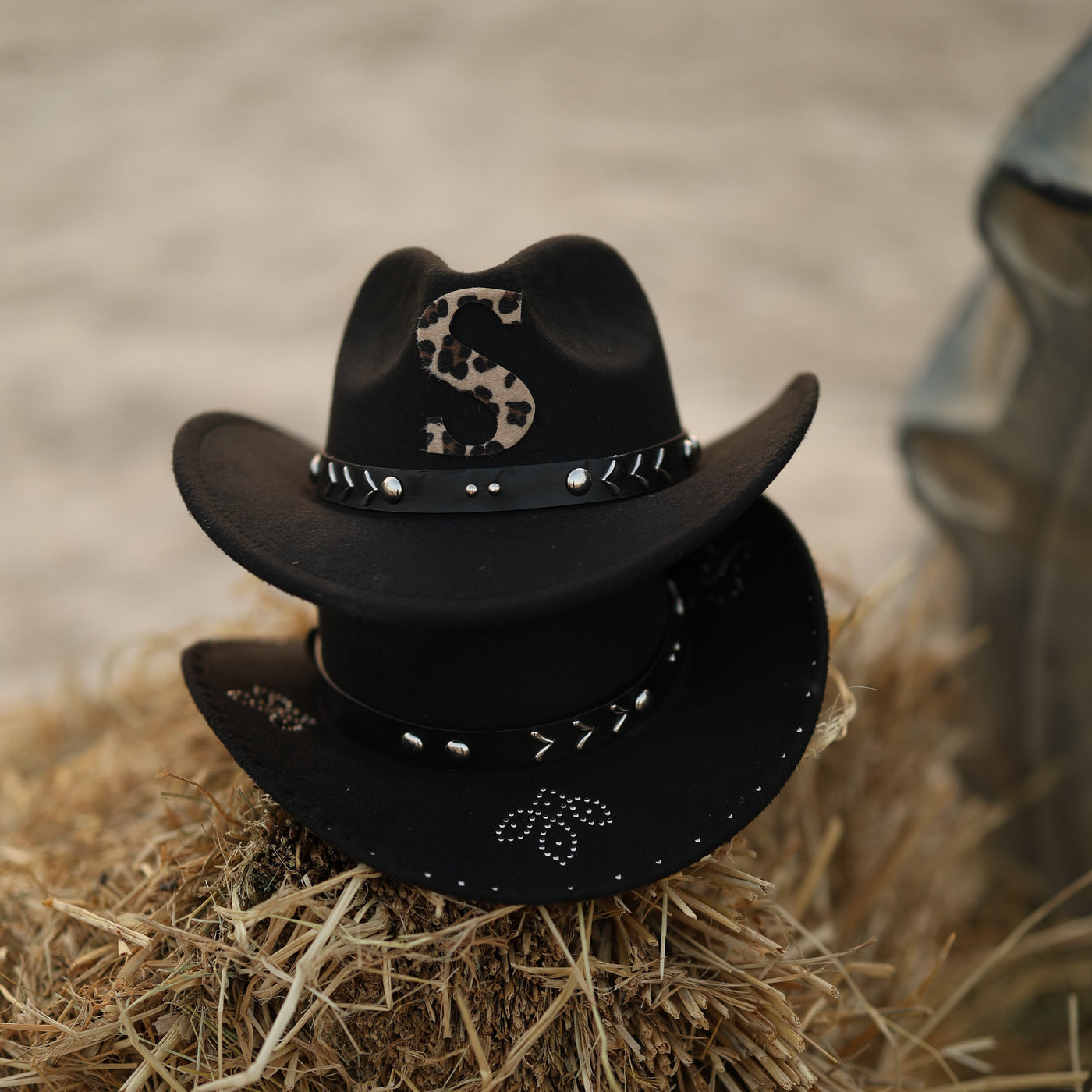 CowBoy Hat Customized Letter (Leopard Print) - PREPAID BY CREDIT CARD ONLY
