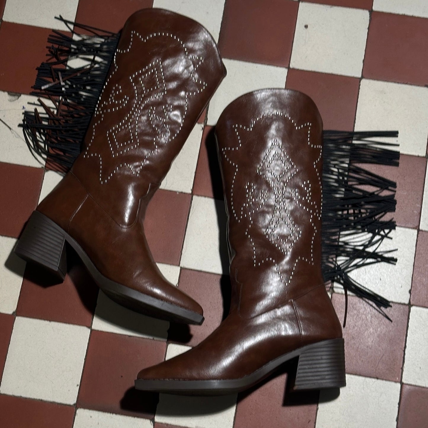 Alabama Studs & Fringe Cowboy Boots in Brown ( X SATISFASHION )