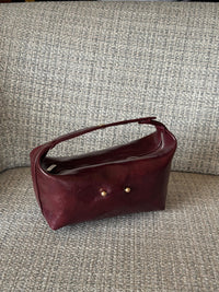 Bric in Burgundy