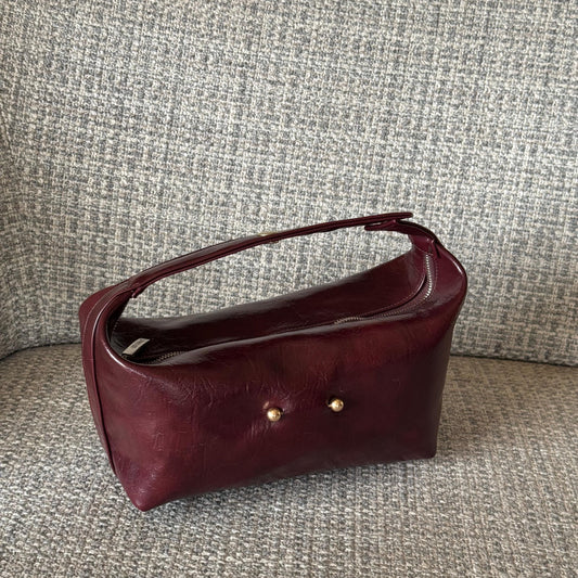 Bric in Burgundy
