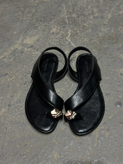 Leena Sandal