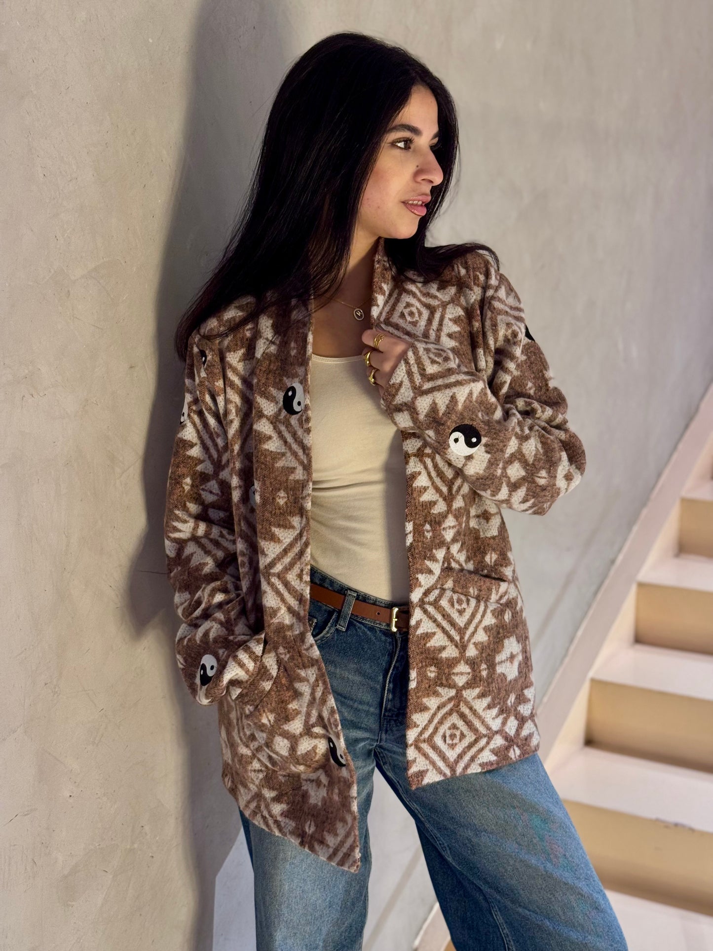 Ying-Yang Blanket Cardigan in Beige