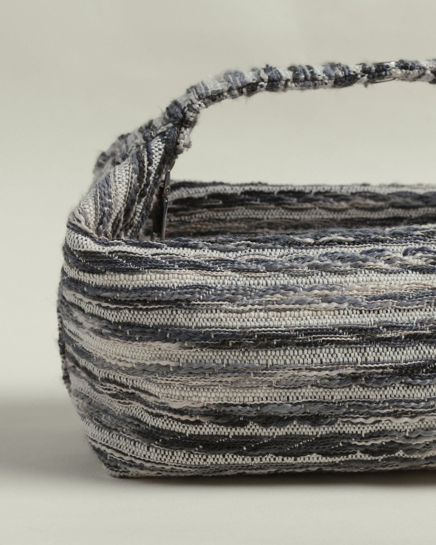 Bric in Tulum Grey