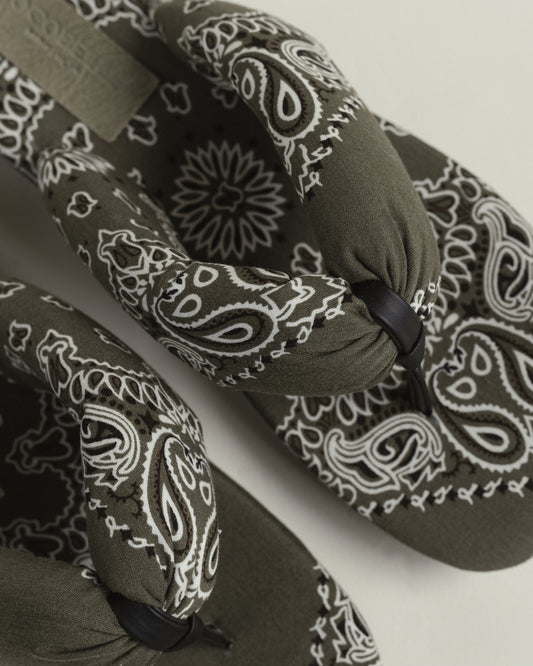 Inez Puff Bandana Slippers in Olive