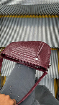 The Saddle Bag in Burgundy Croc