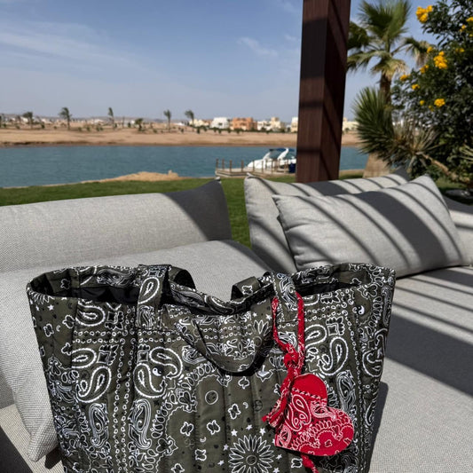 Bandana quilted tote bag in olive by COCOBELLE