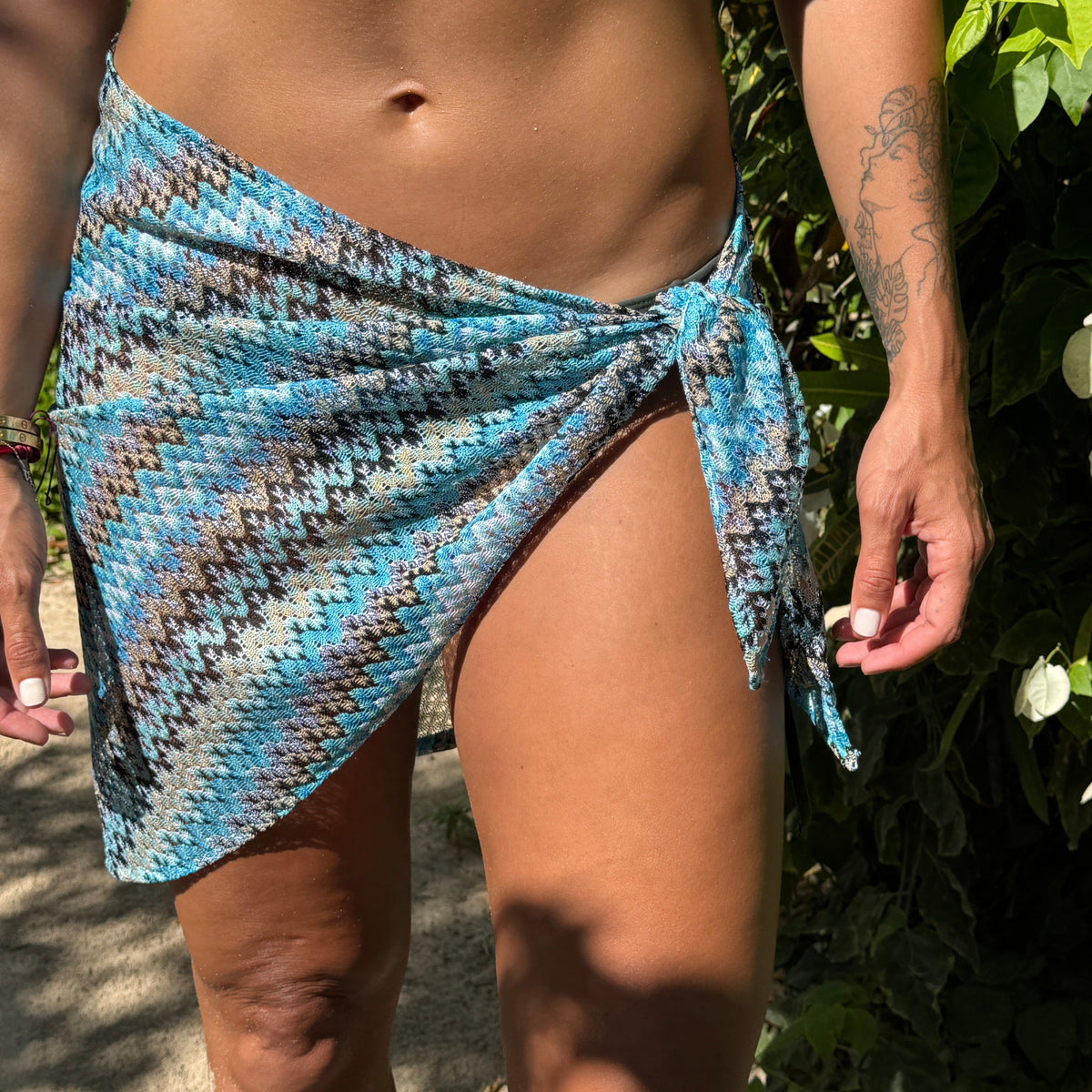 Blue chevron weave mini sarong by COCOBELLE