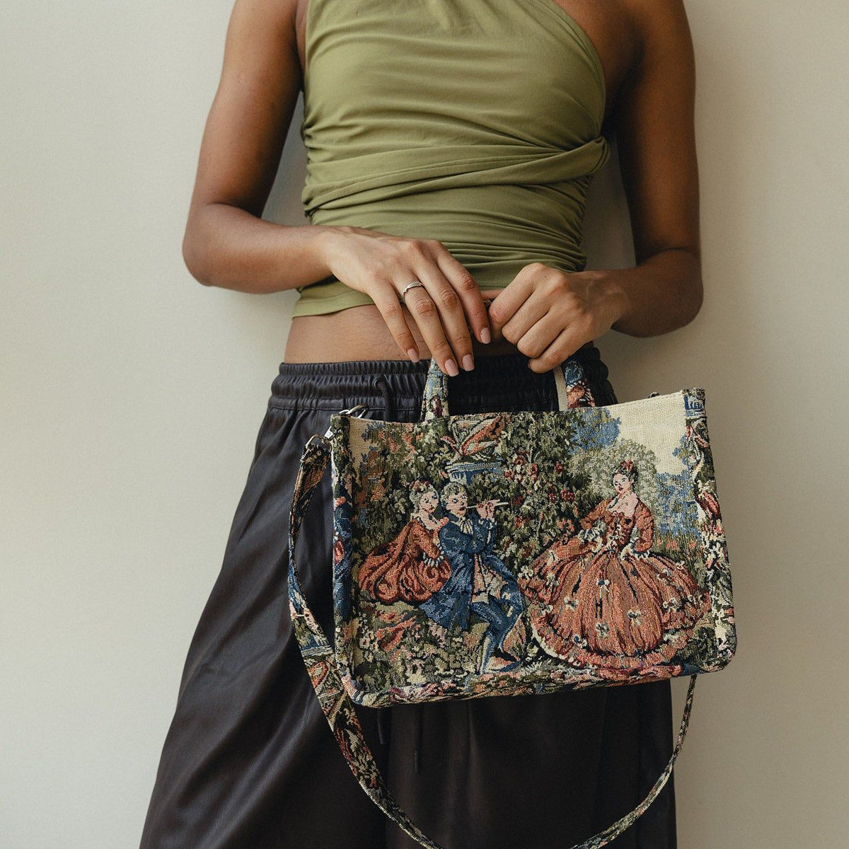 Book Tote in Romeo + Juliet by COCOBELLE