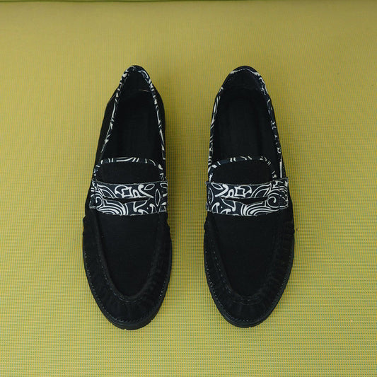 Le Loafer black bandana penny loafers by COCOBELLE