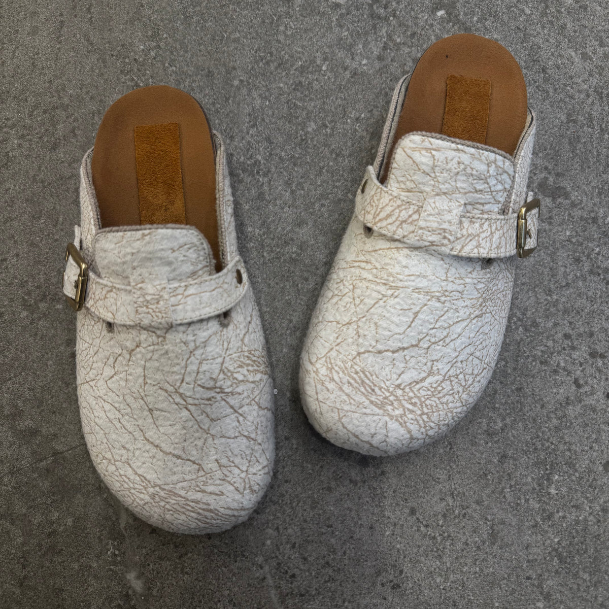 Milah clogs in cracked beige by COCOBELLE