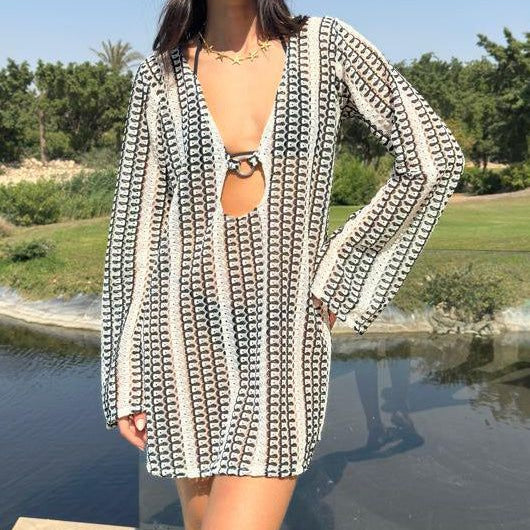 Salina's beach dress in monochrome by COCOBELLE